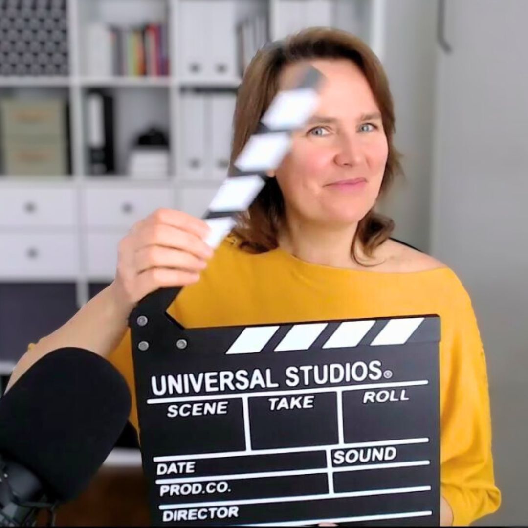 Webinar za podjetnice_ Kako stopiđš samozavestno pred kamero in začneš z videom